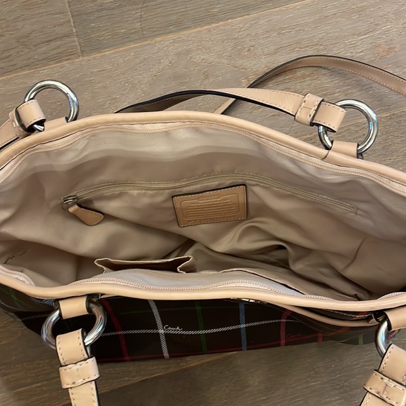 EUC Coach bag - Picture 6 of 6